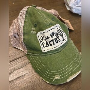 NWT Green Distressed Cap with Mesh Back